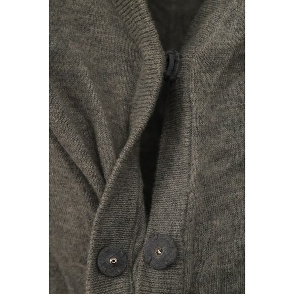 Gap Women's Snap Button Front Cardigan Sweater V-Neck Long Sleeve Size M Gray - Picture 3 of 6